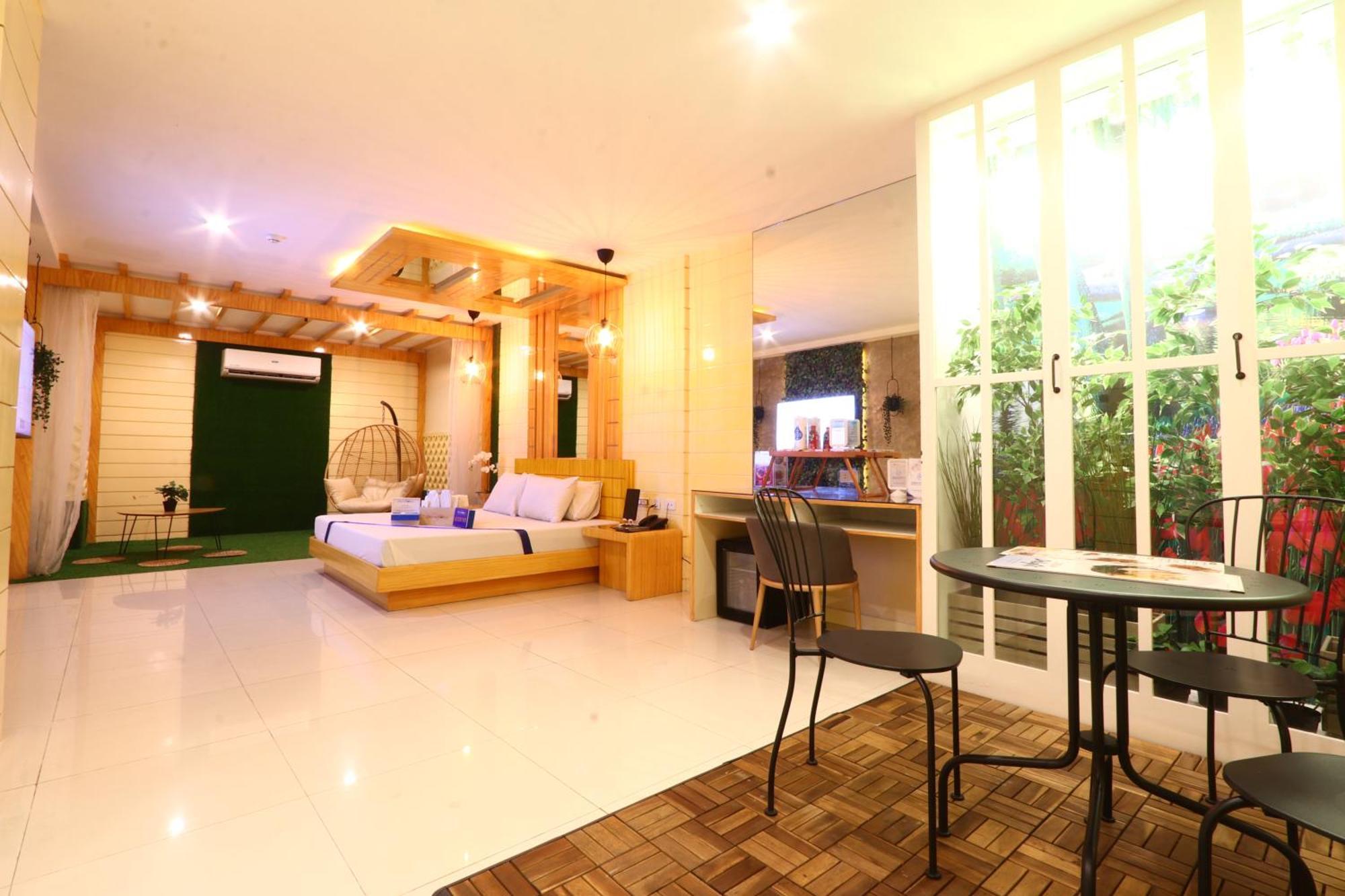 Hotel Dreamworld East Ortigas Pasig City Dış mekan fotoğraf